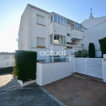 بيت للعطل Casa Orquidias 27 *